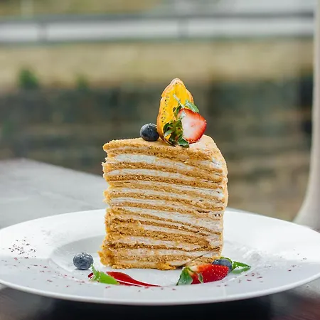 Marmaros & Lejlighedshotel 3*