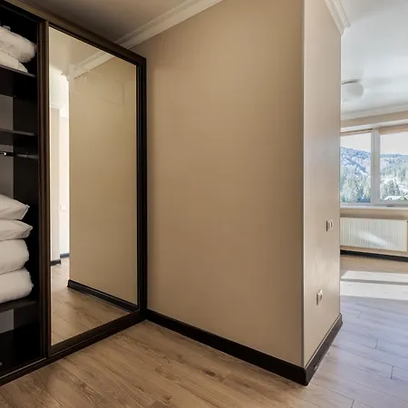 Marmaros & Aparthotel Bukowel