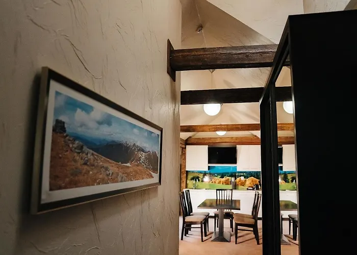 Aparthotel Marmaros & 3*