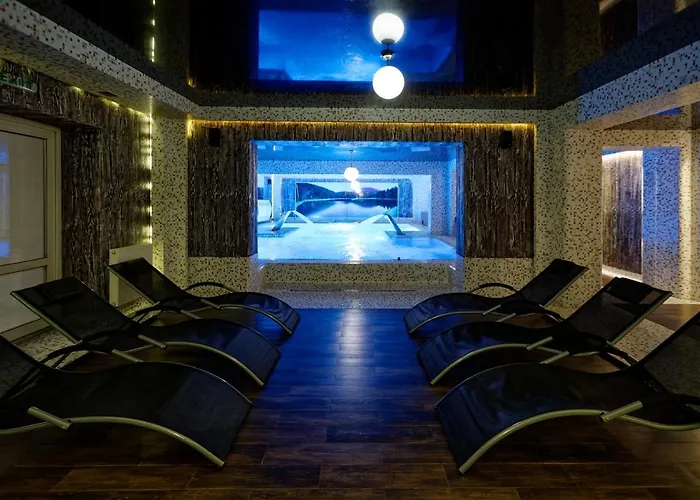 Aparthotel Marmaros & 3*