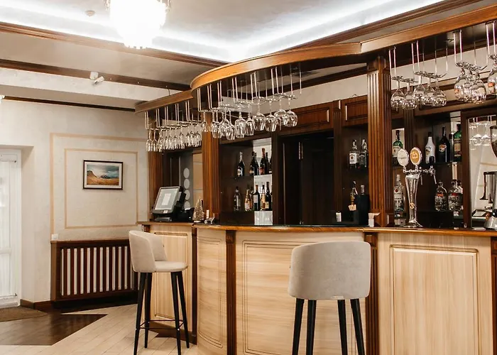 Marmaros & 3* Boekovel