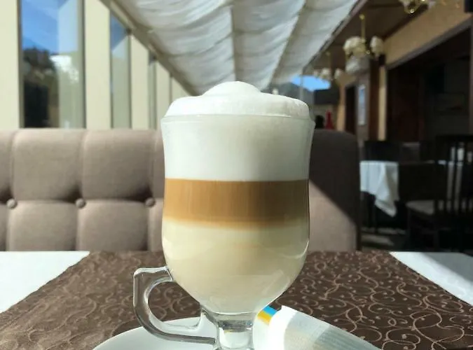 Marmaros & Aparthotel 3*