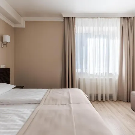 Aparthotel Marmaros &