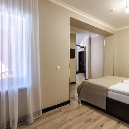 Marmaros & Aparthotel 3*