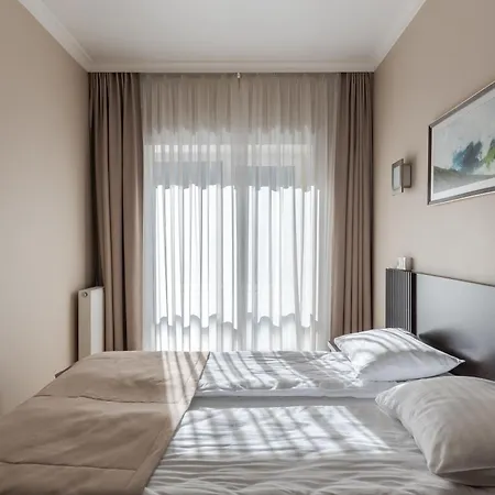 Marmaros & Aparthotel 3*